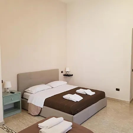 Re Ferdinando Guest house Naples